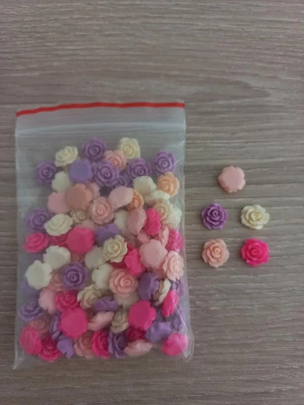 Lot De Fleurs Résine Multicolores